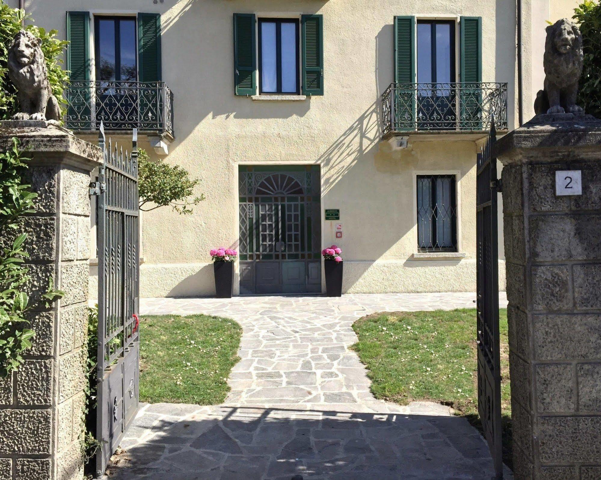 Hotel Villa San Fedele San Fedele Intelvi Exterior foto