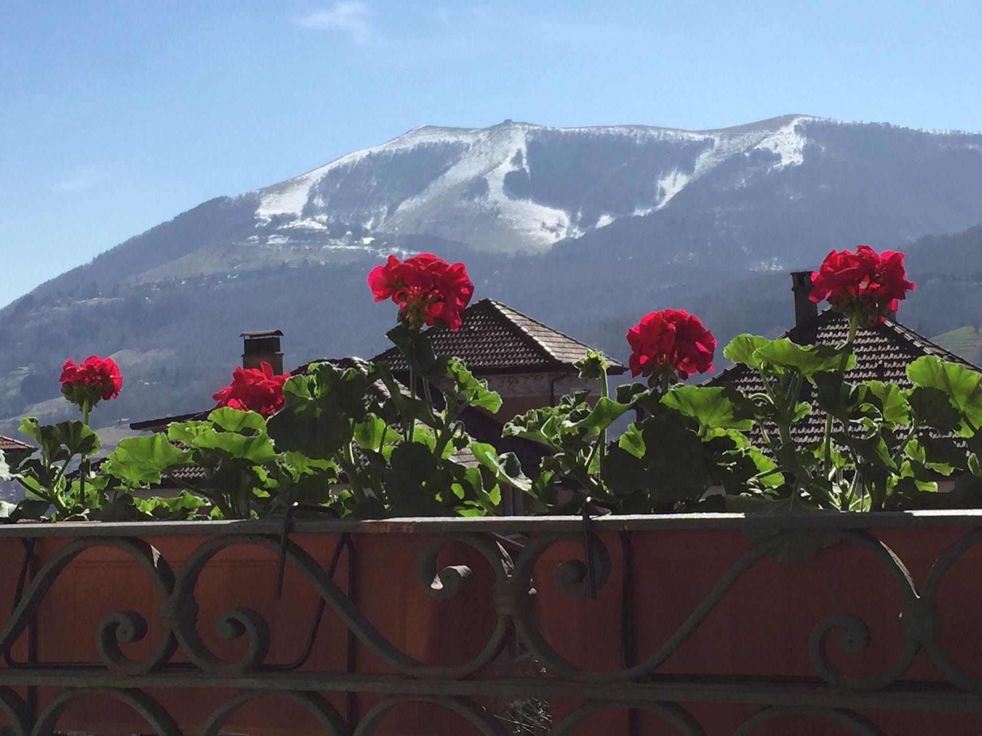 Hotel Villa San Fedele San Fedele Intelvi Exterior foto